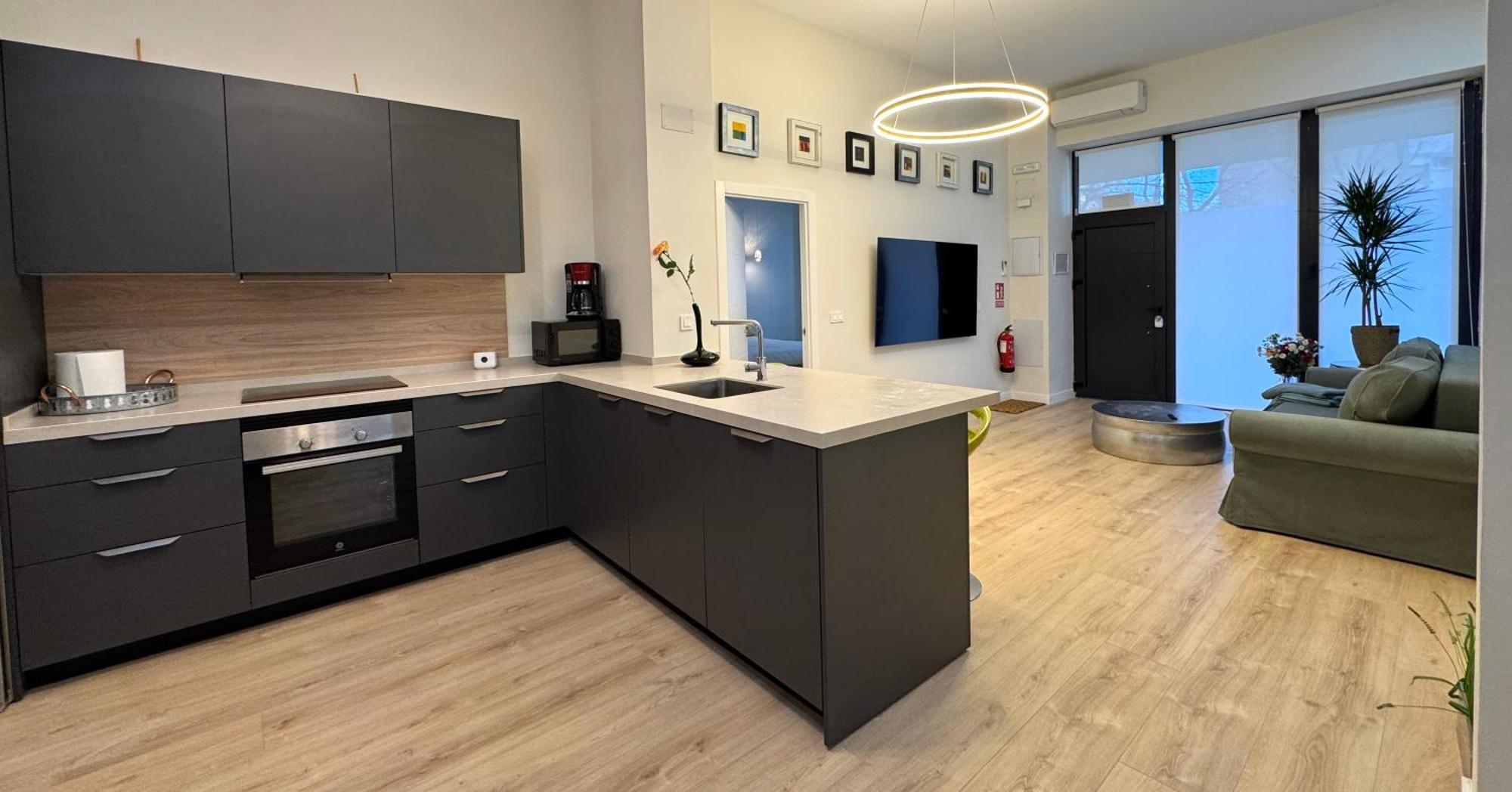 Luxury Suite Wifi Ac Servicios En La Puerta Madrid Dış mekan fotoğraf